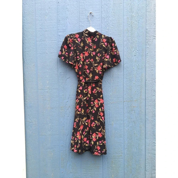 Nanette Lepore Women's Size 10 Flutter Sleeve Floral Dress - Picture 5 of 5
